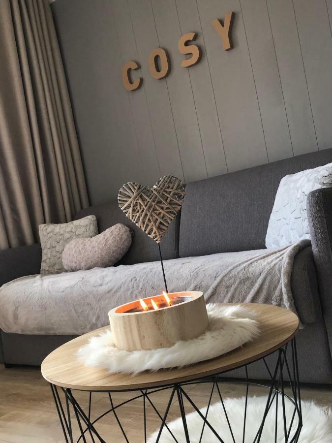 Charmant Studio Cabine Cosy A 100 M Des Pistes 샴루스 외부 사진